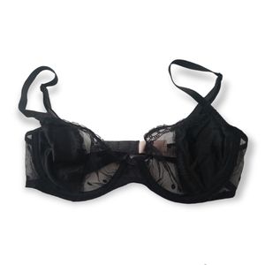 2/$20 Victoria Secret Bralette Small 34B
